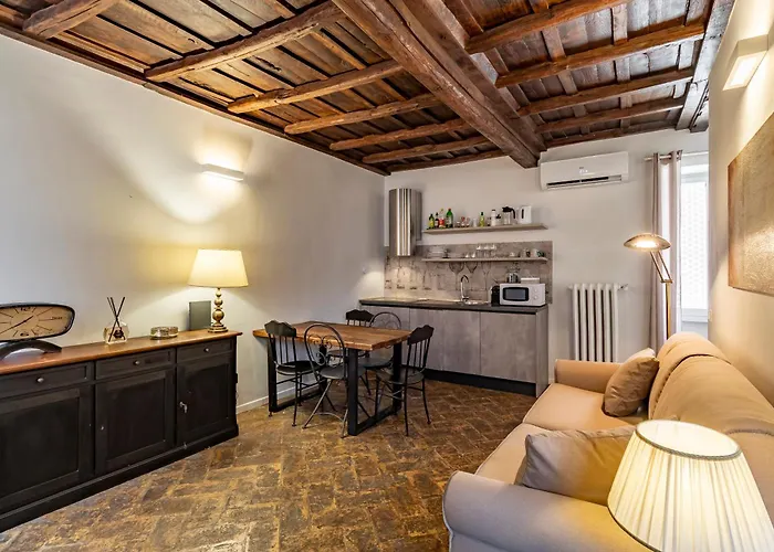 Palazzo Storico Dormo Da Lisa - Colosseo וילה
